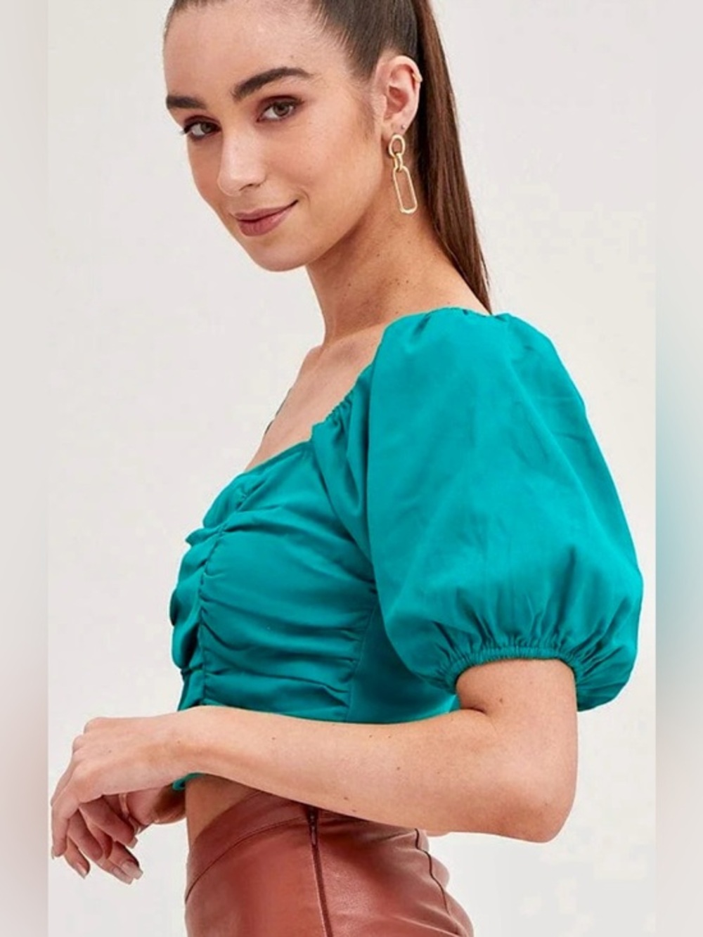 NWT iORANE Revolve Puffed Sleeve Crop in Emerald Green - S